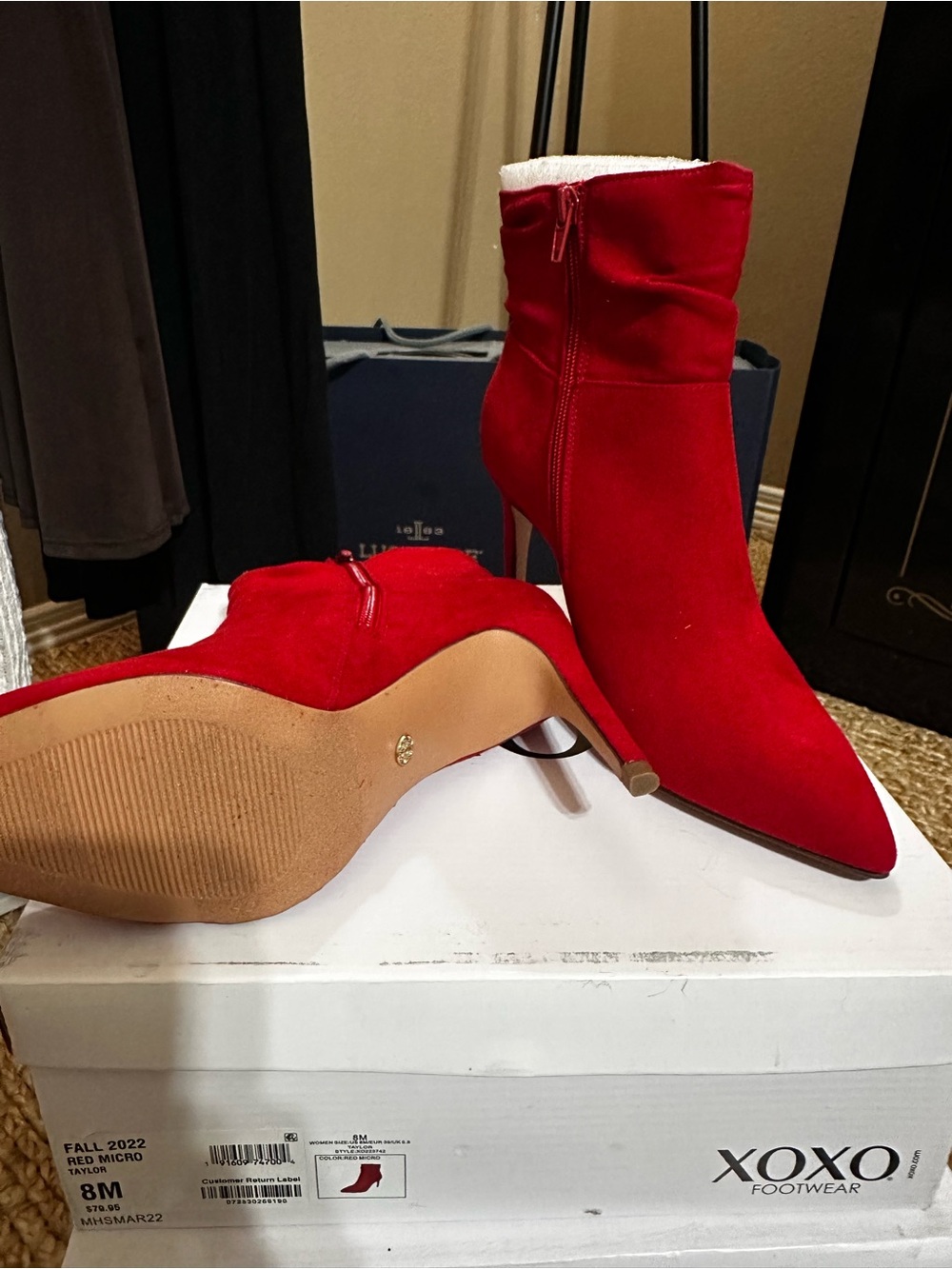 XOXO Red Suede Pointed Toe Stiletto Ankle Booties - Picture 2 of 2